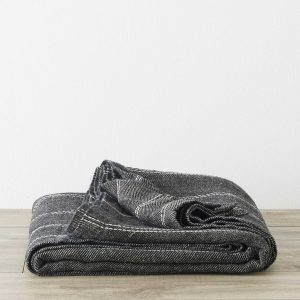 Heavyweight Linen Bedcover in Rafa