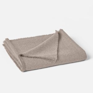 Classic Textile Throw Blanket for Everyday Comfort