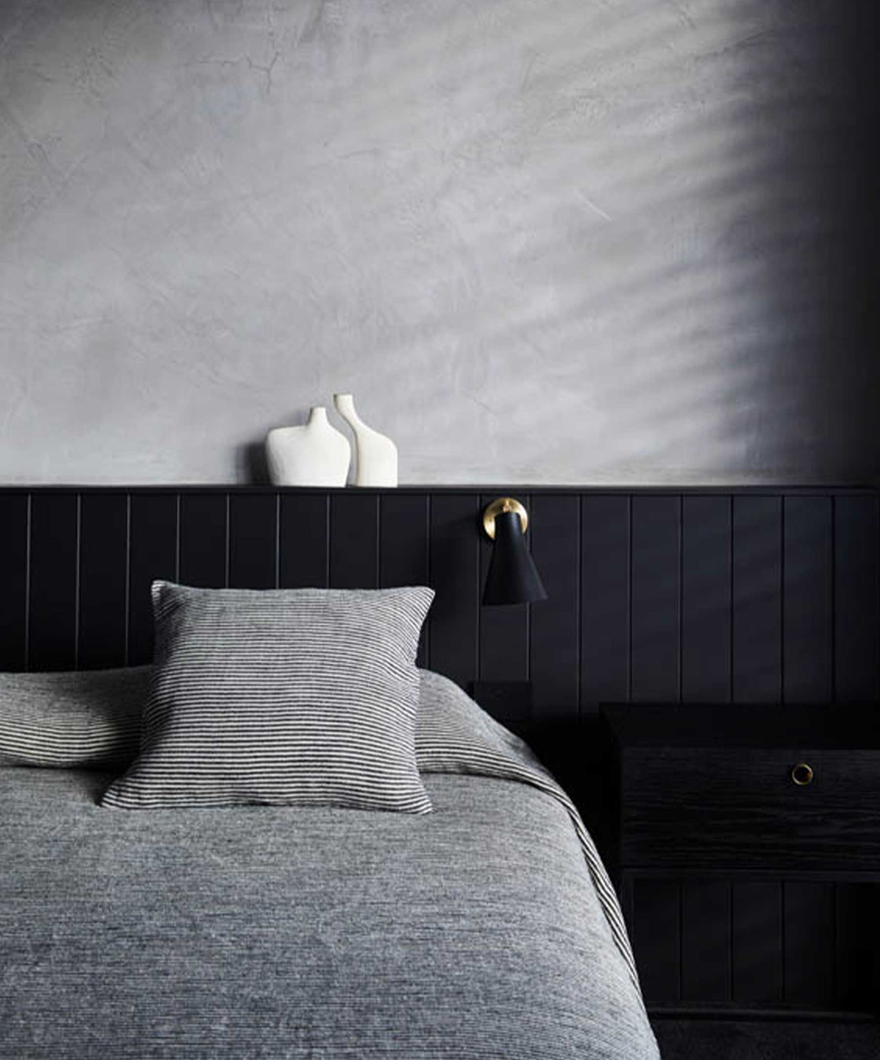 Striped Linen Bedcover in Ellis Stripe - Image 2