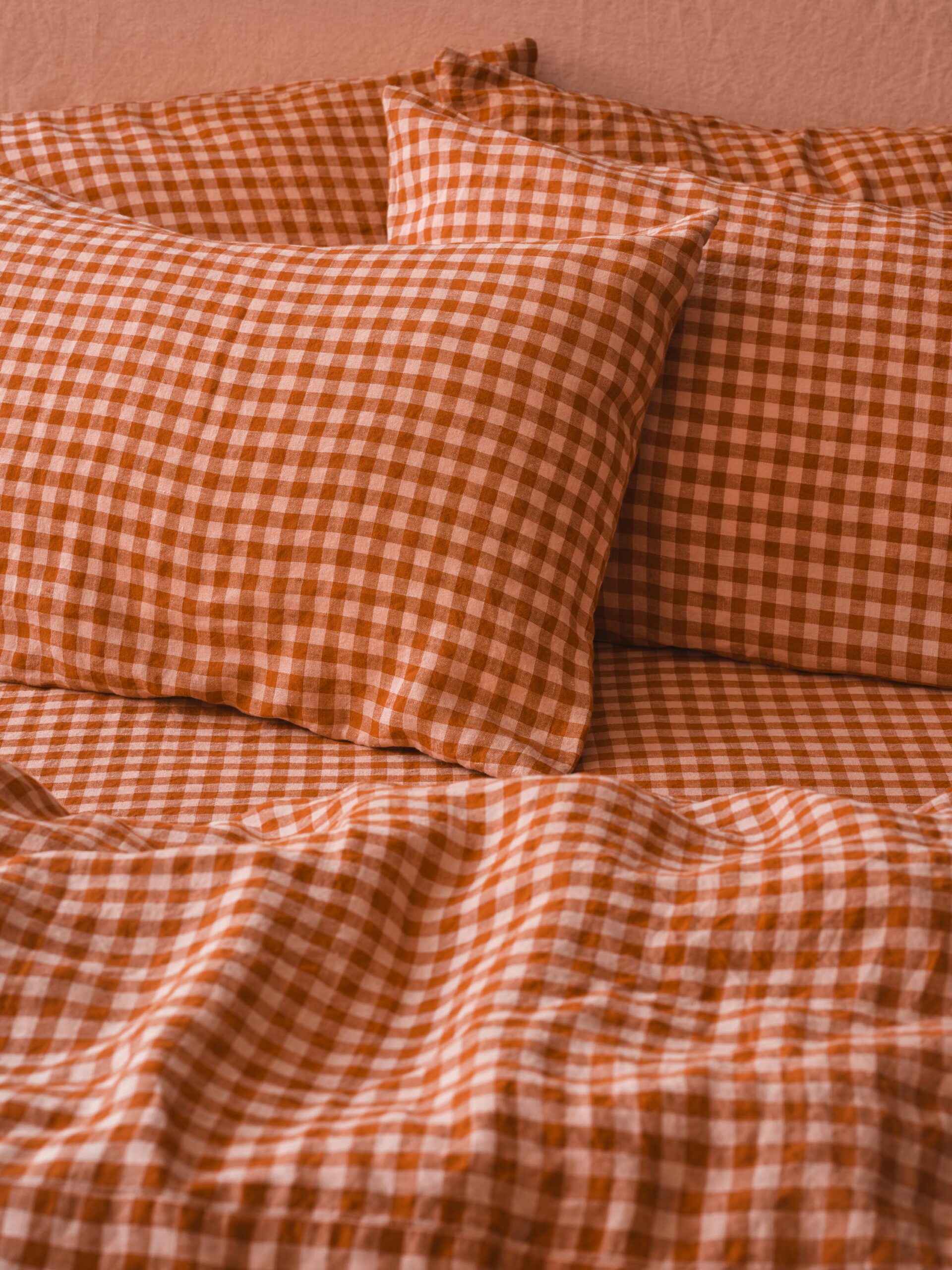 Cinnamon Gingham Linen Blend Pillowcase Pair
