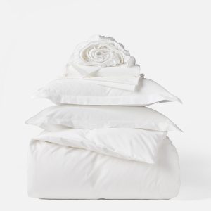 Classic Sateen Bedding Bundle for Everyday Comfort